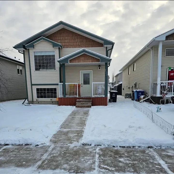 Rear Garage